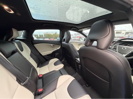 2018 Volvo V40 ** DEPOSIT TAKEN ** CROSS COUNTRY 4WD - 2.0L DIESEL - AUTO - 12M WARRANTY - CAR: 1733 €19,950 thumbnail