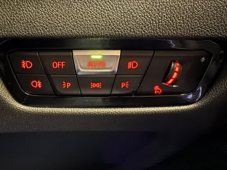 2022 BMW 3 Series - thumbnail 23