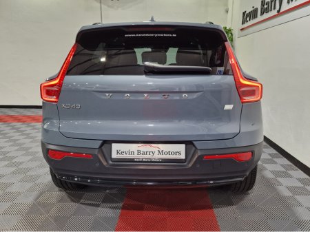 2023 Volvo XC40 T4 PLUS DARK RECHARGE AUTOMATIC **ONE OWNER / APPLE CARPLAY / CRUISE CONTROL / ELECTRIC BOOTLID / HEATED FRONT & REAR SEATS / HEATED STEERING WHEEL / 360 DEGREE CAMERA / WIRELESS PHONE CHARGING** €38,900 thumbnail