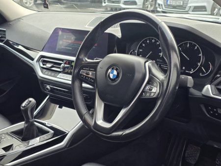 2020 BMW 3 Series 318d Sport €23,950 thumbnail