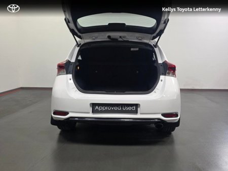 2016 Toyota Auris - thumbnail 10