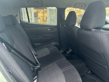 2020 Nissan Leaf 40K EV SV PREMIUM 40KW '19 4DR AUTO €14,950 thumbnail