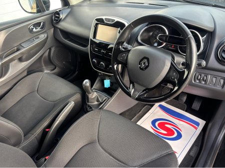 2015 Renault Clio IV DYNAMIQUE 1.2 PET 7 4DR PETROL €8,495