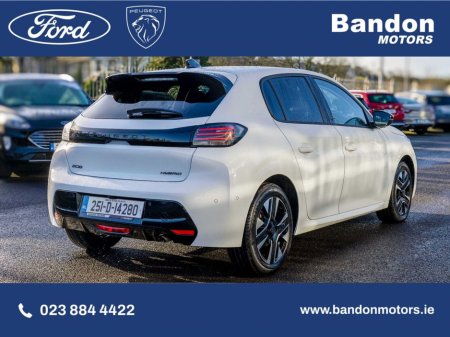 2025 Peugeot 208 - thumbnail 3