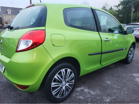 2011 Renault Clio 3 1.2 16V ROYALE 3DR €5,500