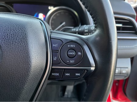 2019 Toyota Camry WS AUTOMATIC HYBRID 2.5 PETROL //HIGH SPEC//FULL LEATHER HEATED SEATS//HEAD UP DISPLAY//KEYLESS ENTRY// €26,950 thumbnail