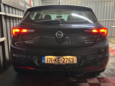 2017 Opel Astra - thumbnail 2