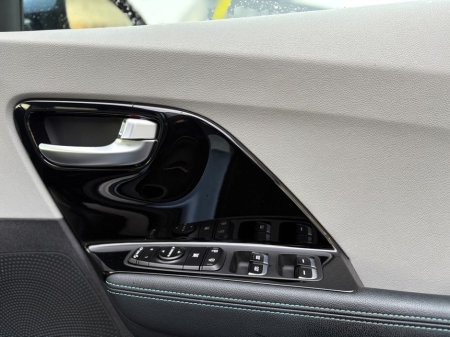 2020 Kia Niro Plug In Hybrid €21,995 thumbnail