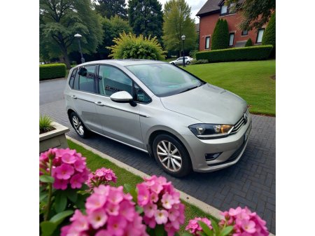 2016 Volkswagen Golf 1.2 TSI 110 bhp Lounge €11,888 thumbnail