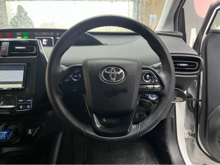 2022 Toyota Prius - thumbnail 9