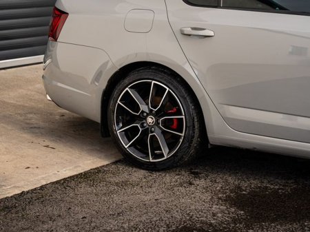 2019 Skoda Octavia TDI VRS 184PS 5DR Auto €24,450 thumbnail