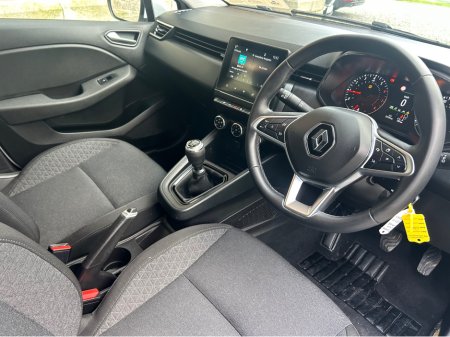 2022 Renault Clio - thumbnail 8