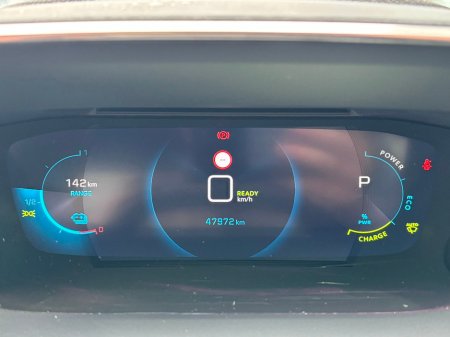 2021 Peugeot 2008 - thumbnail 17