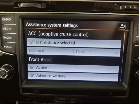 2015 Volkswagen Golf **HIGHLINE**ONLY 64000KMS**ALCANTARA SEATS*17" ALLOYS**LANE ASSIST**KEYLESS ENTRY AND START**ADAPTIVE CRUISE CONTROL**DUAL ZONE CLIMATE CONTROL**REVERSE CAMERA**BLUETOOTH STREAMING**FOLDING MIRRO €15,449 thumbnail