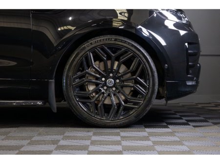 2020 Land Rover Discovery  €49,950 thumbnail