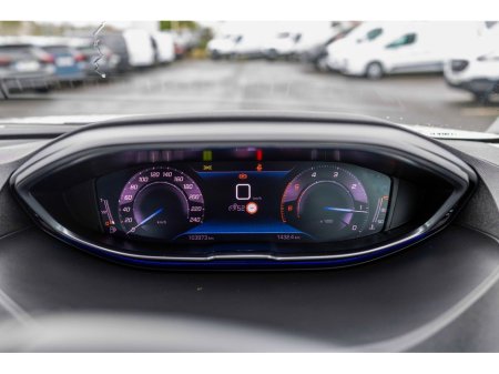 2021 Peugeot 3008 - thumbnail 7