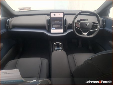 2024 Volvo EX30 Single Motor BEV 272hp Plus *VERY LOW MILEAGE* €34,900