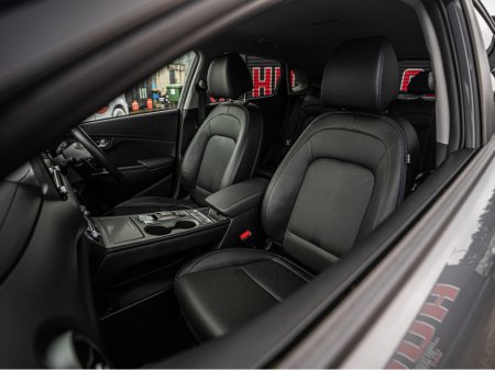 2024 Hyundai Kona 2024 Hyundai Kona EV Premium/SOH 100%/1yr warranty €24,888 thumbnail