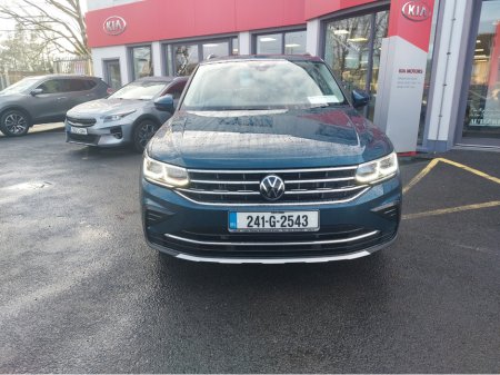 2024 Volkswagen Tiguan - thumbnail 8