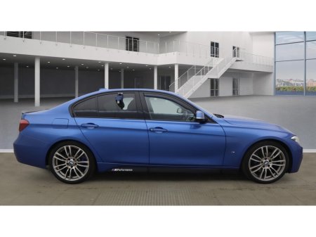 2016 BMW 3 Series - thumbnail 4