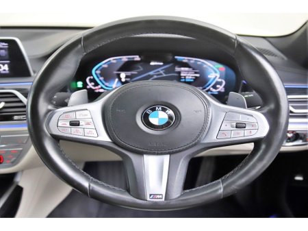 2020 BMW 7 Series - thumbnail 16