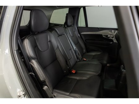 2024 Volvo XC90 - thumbnail 11