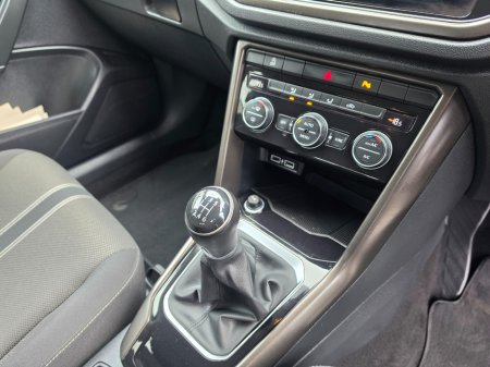 2018 Volkswagen T-Roc - thumbnail 13