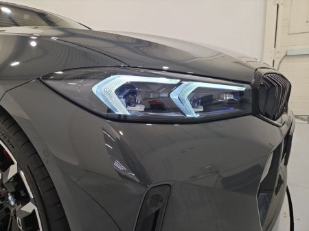 2026 BMW 3 Series 330e M Sport Saloon thumbnail