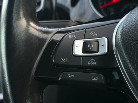 2014 Volkswagen Golf - thumbnail 13