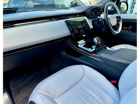 2024 Land Rover Range Rover Sport - thumbnail 15