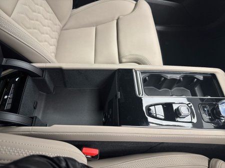 2026 Volvo XC90 - thumbnail 21