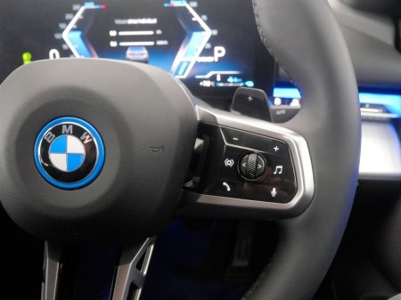 2025 BMW 5 Series 530e M Sport Pro Saloon €75,900 thumbnail