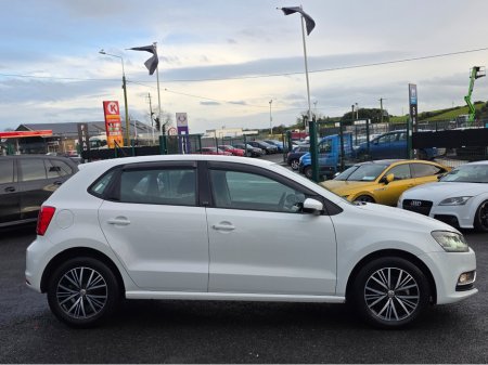 2016 Volkswagen Polo ( 162 REG ) 1.2 TSI HIGHLINE ALL STAR EDITION  REV CAMERA ALLOYS LOW TAX BAND €12,500 thumbnail