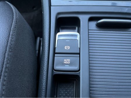 2020 Volkswagen E-Golf 136BHP 5DR AUTO E-GOLF , €16,450 thumbnail