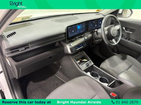 2024 Hyundai Kona EV ELEGANCE 65KWH 5DR AUTO €30,950 thumbnail