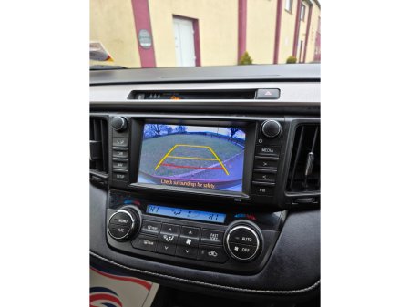 2016 Toyota Rav4 - thumbnail 11