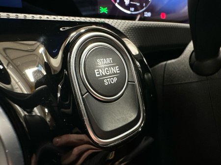 2024 Mercedes-Benz CLA Class CLA250 e AMG Line Executive 15.6 kWh PHEV €45,900 thumbnail