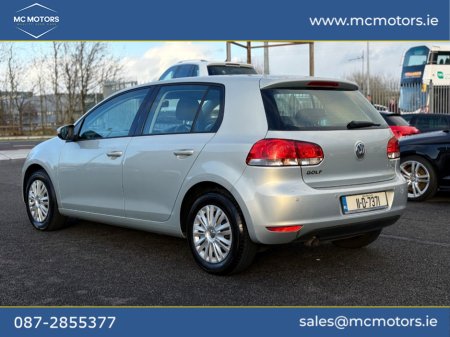 2011 Volkswagen Golf - thumbnail 5