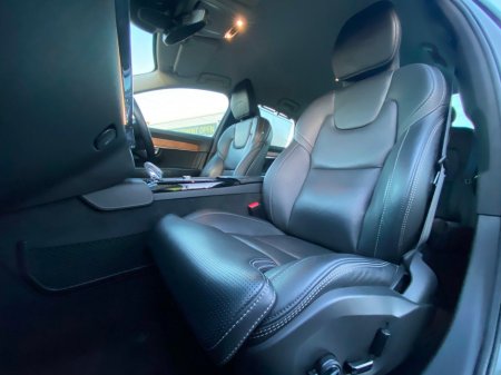 2020 Volvo S90 T8 INSCRIPTION PHEV €33,995 thumbnail