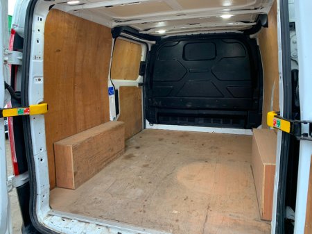 2021 Ford Transit Custom 2.0 TDCI 105 PS SWB // PRICE EXCL. VAT // ONE OWNER // GREAT CONDITION // 06/26 CVRT // €12,154 thumbnail