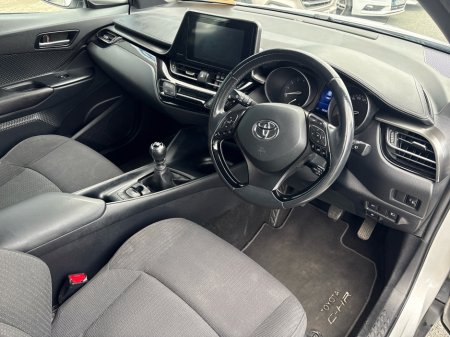 2018 Toyota C-HR - thumbnail 10