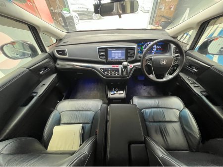 2017 Honda Odyssey - thumbnail 15