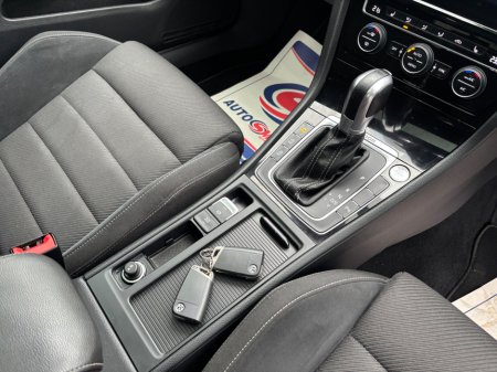 2019 Volkswagen Golf 2.0 TSI 5DR 300HP DSG 4M R €34,995 thumbnail