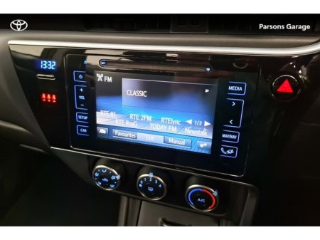 2017 Toyota Corolla COROLLA 1.4 D4D LUNA €16,995 thumbnail