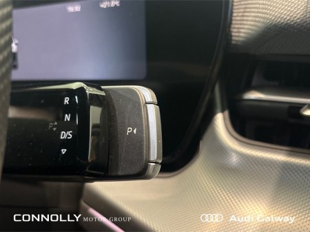 2026 Audi Q3 * HUGE SPEC *1.5 TFSI S LINE 150 HP A/T €68,750 thumbnail