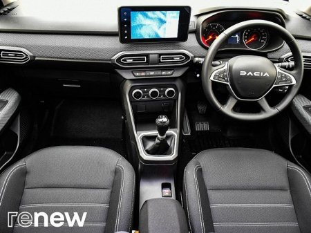 2023 Dacia Jogger - view 2