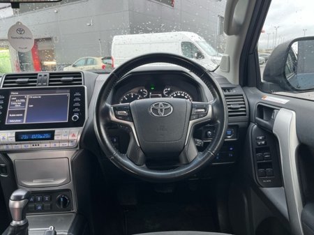 2023 Toyota Landcruiser LAND CRUISER LWB COMMERCIAL AUTO €47,960 thumbnail