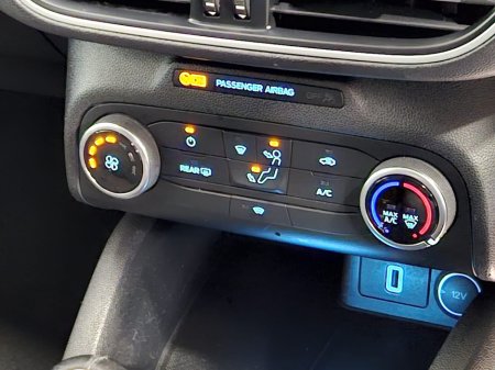 2018 Ford Focus 1.0 EcoBoost 125PS Zetec €14,950 thumbnail