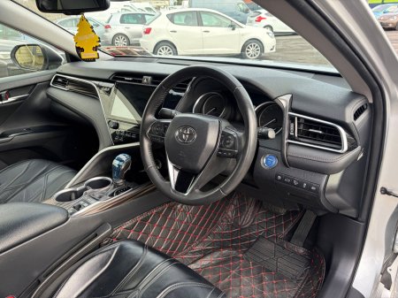 2018 Toyota Camry - thumbnail 6