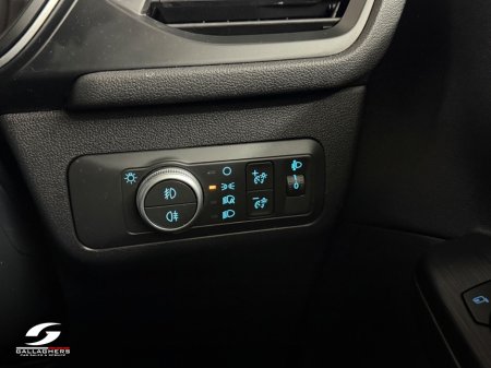 2020 Ford Kuga - thumbnail 17